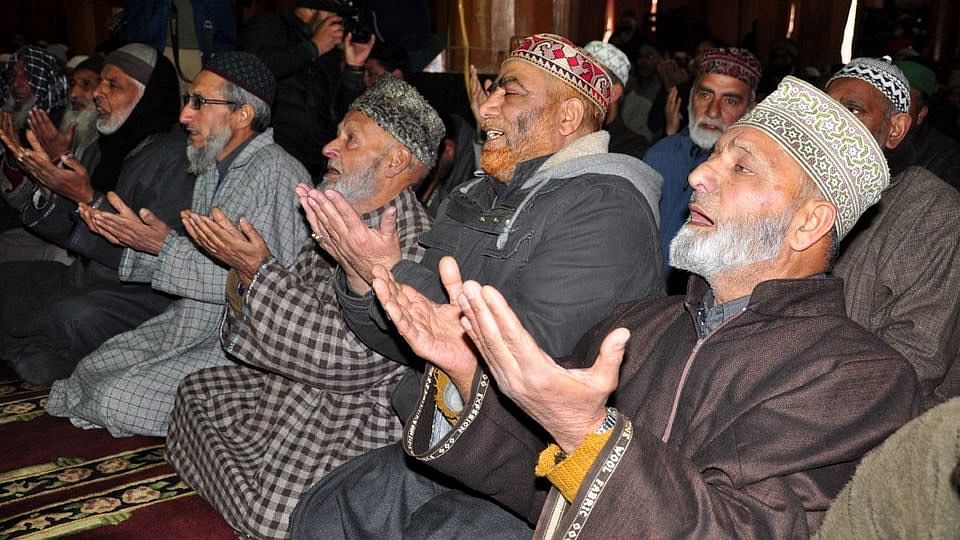 Jammu & Kashmir Admin Disallows Ramadan Prayers at Jamia Masjid; Oppn Slams Move