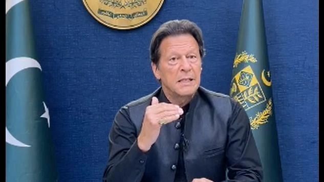 <div class="paragraphs"><p>Pakistan Prime Minister Imran Khan during an address to the nation on Saturday, 2 April.</p></div>