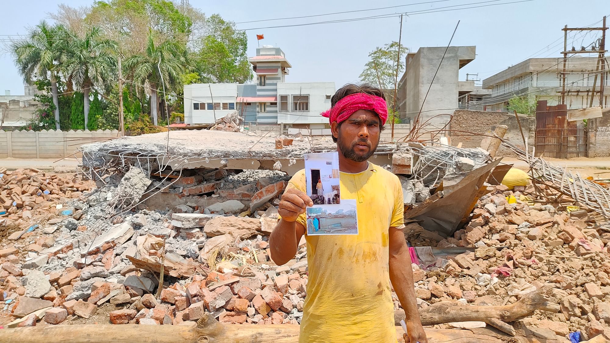 <div class="paragraphs"><p>Amjad Khan, whose house was demolished by the district administration post Khargone riots citing encroachment.</p></div>