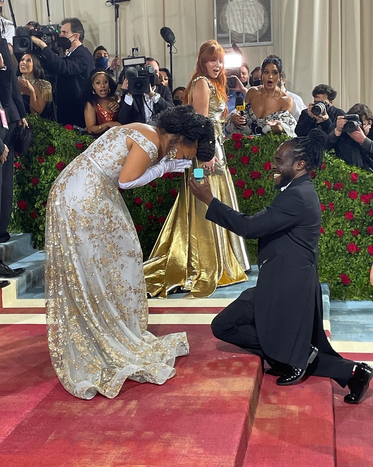 Bobby Digi Olisa proposed to the Commissioner of New York City Cultural Affairs, Laurie Cumbo at the Met Gala.