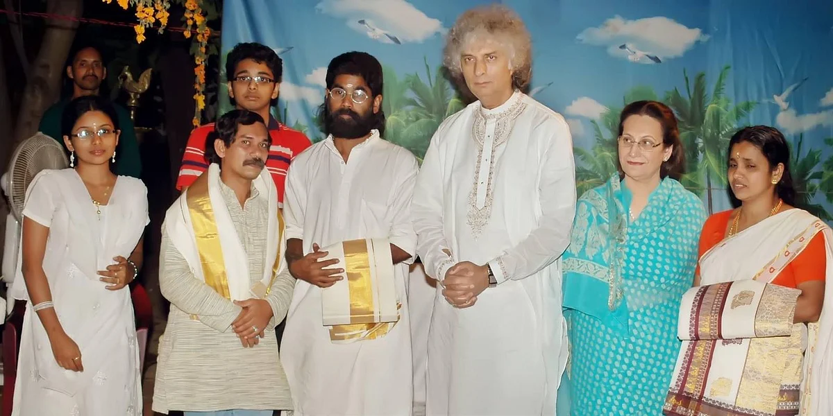 <div class="paragraphs"><p>Haridas who has performed on around 1,000 stages in Kerala said that meeting Pandit Shivkumar Sharma changed his life.</p></div>