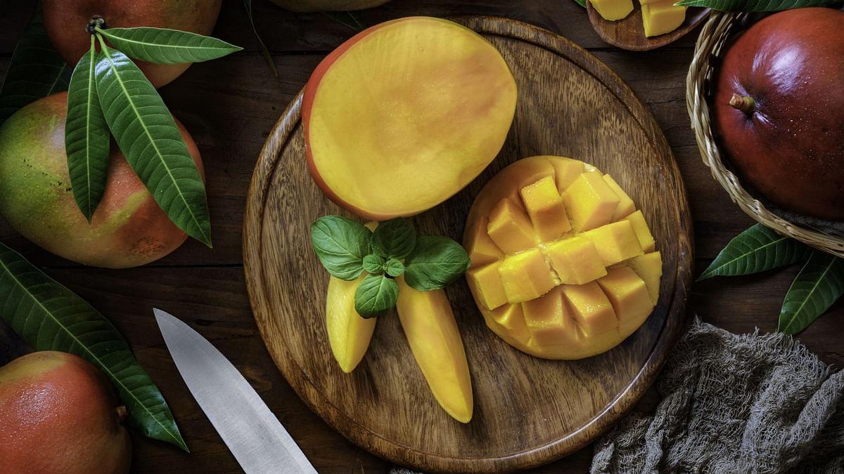 6 Health Benefits of Consuming Mangoes