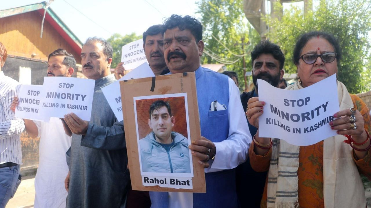 <div class="paragraphs"><p>Kashmiri Pandits protesting against the killing of Rahul Bhat.</p></div>