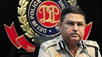 <div class="paragraphs"><p>An FIR has been lodged with the Special Cell's IFSO unit against an unknown person, who threatened a Delhi-based lawyer impersonating Delhi Police Commissioner Rakesh Asthana.</p></div>
