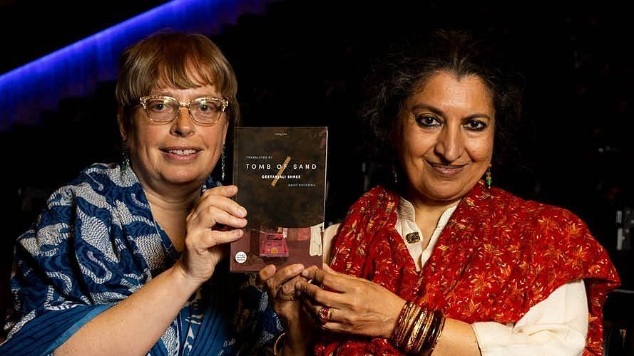 ‘A Tale That Tells Itself’: Reactions to Geetanjali Shree’s Novel 'Tomb of Sand'