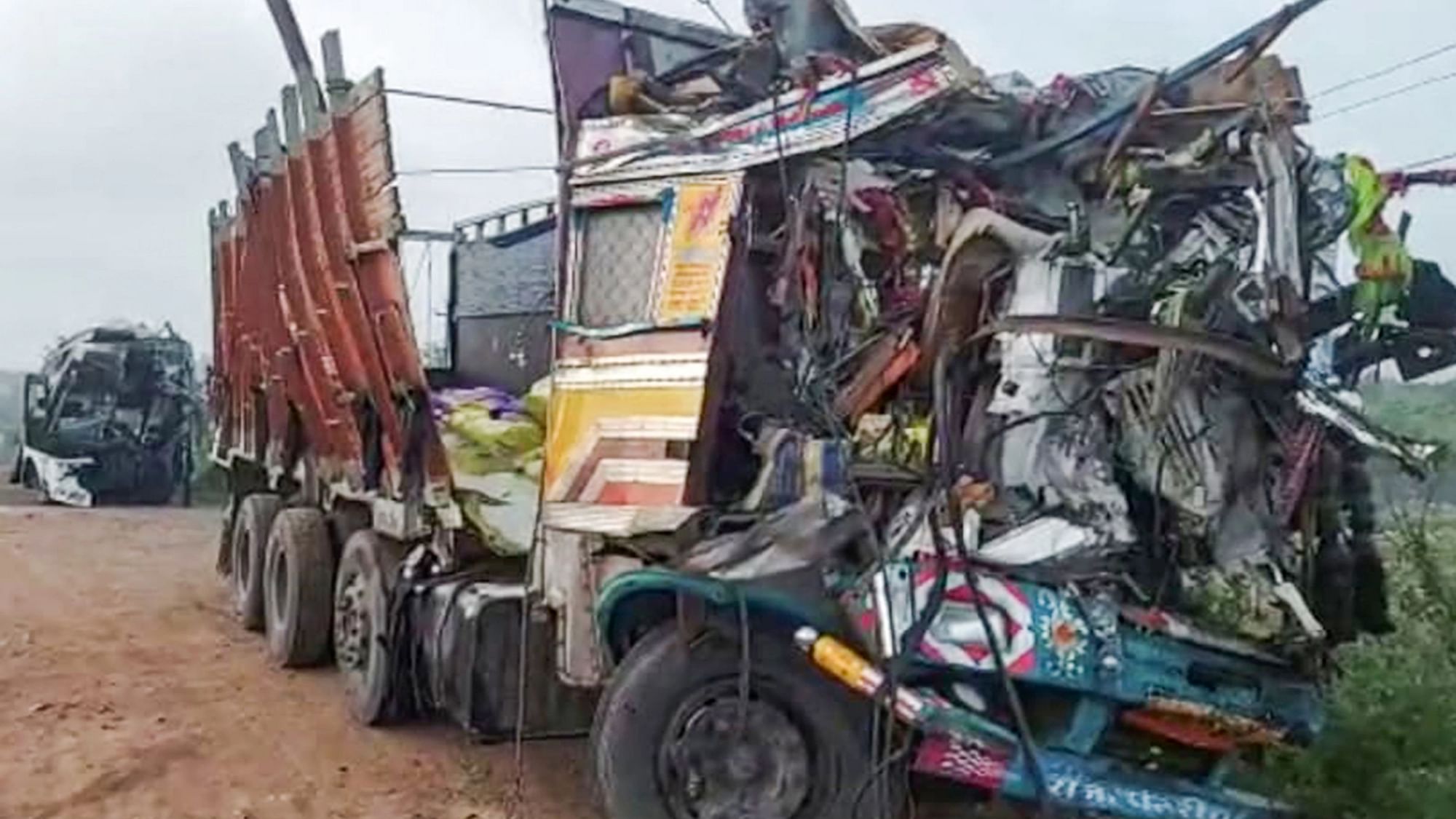 <div class="paragraphs"><p>Mangled remains of a vehicle after a collision between a lorry and a private bus, in Hubballi, on Tuesday morning, 24 May.</p></div>