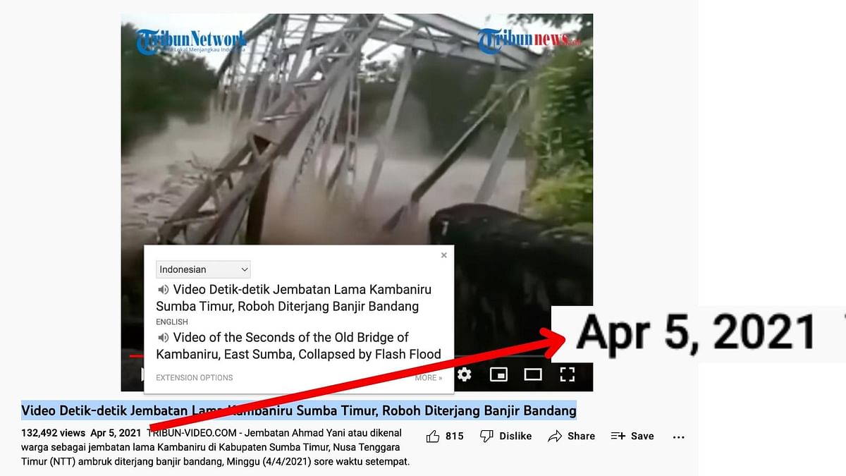 The video is from 2021 when an old bridge had collapsed in Indonesia following flash floods. 
