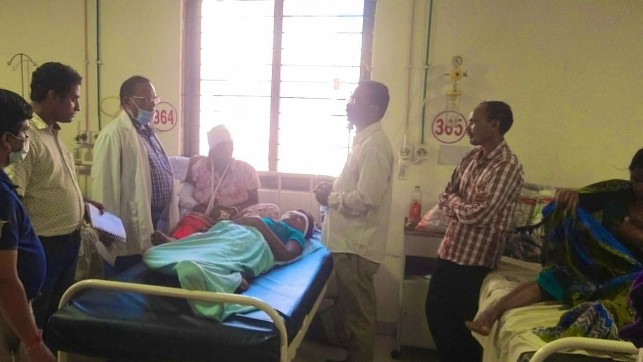 <div class="paragraphs"><p>The injured persons were taken to Berhampur's MKCG Medical College and Hospital for treatment.&nbsp;</p></div>