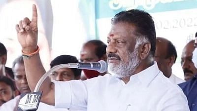 <div class="paragraphs"><p>O Paneerselvam.</p></div>