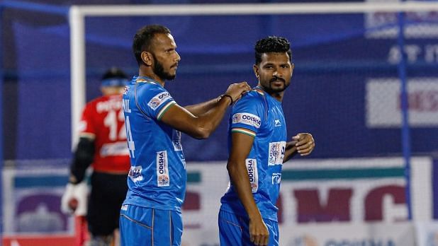 <div class="paragraphs"><p>Birendra Lakra (R) is leading the Indian team at the Asia Cup with experienced striker SV Sunil as his deputy.</p></div>