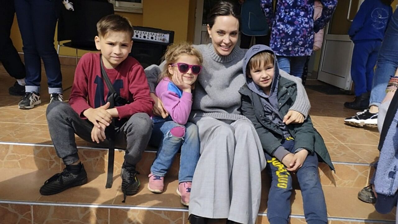 <div class="paragraphs"><p>Angelina Jolie in Ukraine&nbsp;</p></div>
