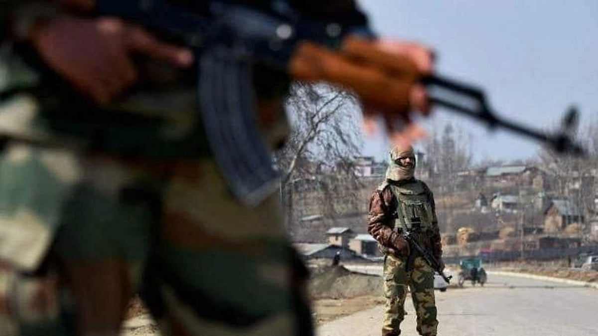 '150 Militants Ready at Launchpads Across LoC To Infiltrate Into J&K': Officer - Vimarsana News