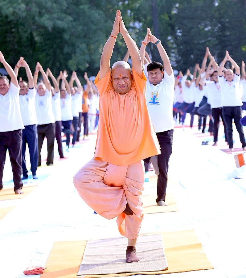 <div class="paragraphs"><p>Uttar Pradesh Chief Minister Yogi Adityanath doing a Yoga asana.</p></div>