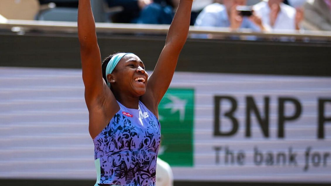 End Gun Violence: Coco Gauff Writes on Camera After 2022 French Open SF Win