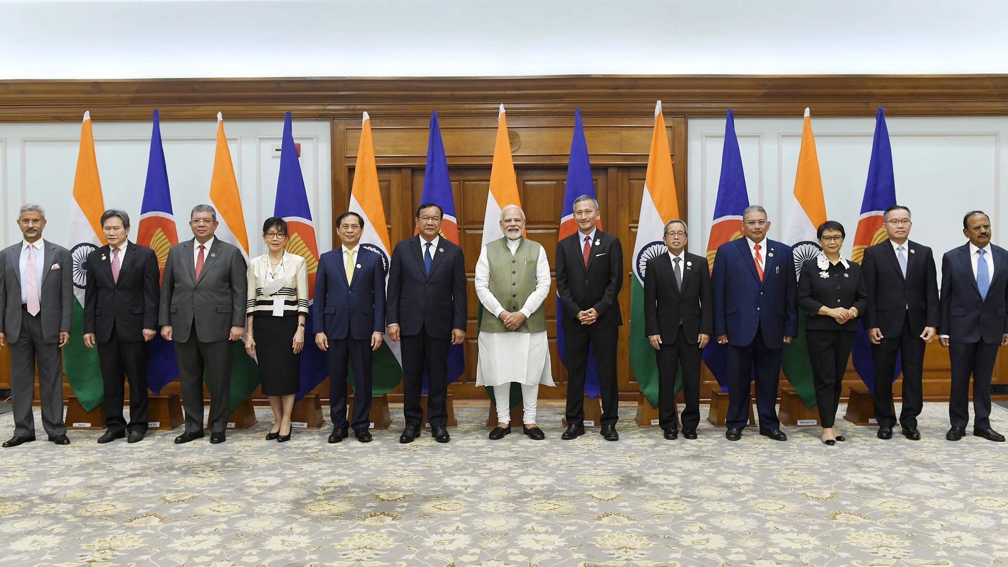 <div class="paragraphs"><p>The foreign ministers of the <a href="https://www.thequint.com/topic/association-of-southeast-asian-nations">ASEAN</a> member states on Thursday, 16 June, called on Prime Minister Narendra Modi and discussed various aspects of cooperation between the two sides.</p></div>