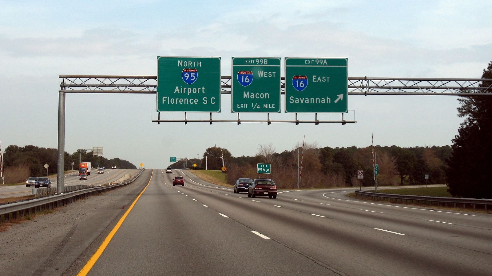 <div class="paragraphs"><p>Image used for representation only. The victim's body was found  southbound on Interstate 95.</p></div>