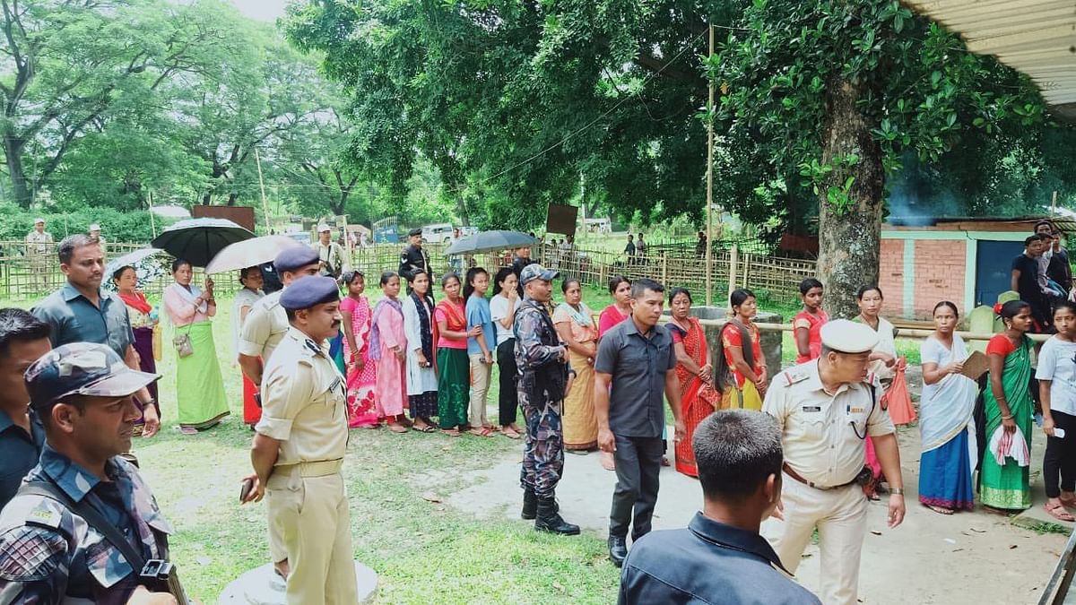 Assam District Council Polls: Mob Attacks Polling Booths, Police Fires in Air 