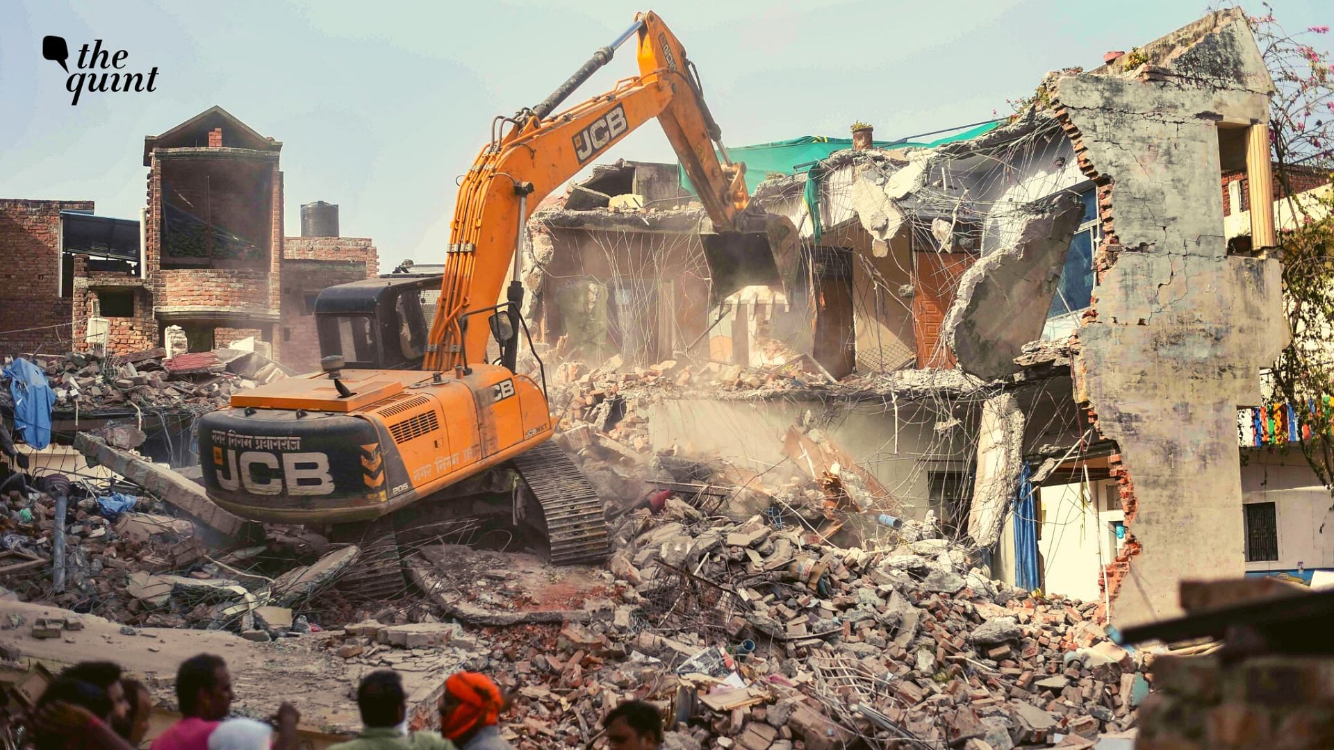 <div class="paragraphs"><p>The gleaming, yellow bulldozer, on Sunday afternoon, 12 June, charged repeatedly and relentlessly towards the wreckage that till hours prior used to be Afreen Fatima's home in Prayagraj. Image used for representation purpose.</p></div>