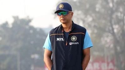 <div class="paragraphs"><p>Rahul Dravid in a training session.</p></div>