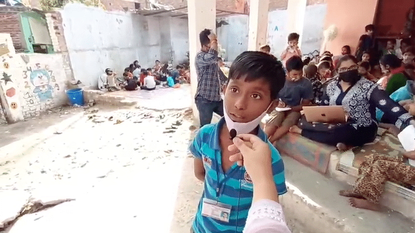 The street school is giving tuitions to around 250 kids inside temple compound for free.