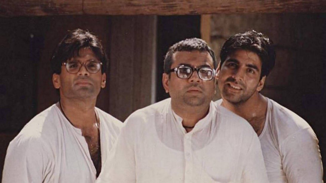 <div class="paragraphs"><p>A still from the film 'Hera Pheri'</p></div>