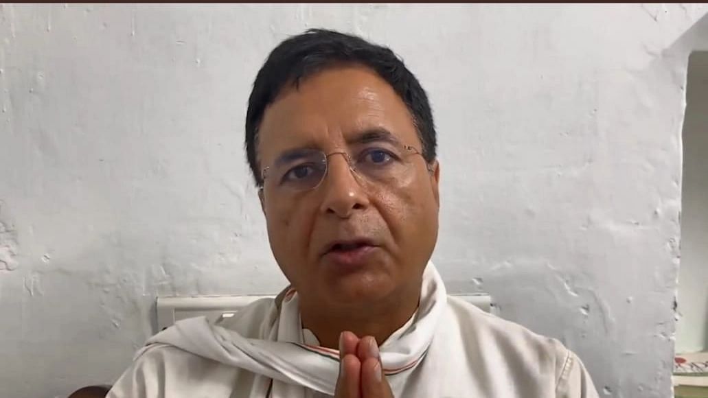 Surjewala Claims Police Beat Up Cong Leaders; P Chidambaram ‘Fractured Left Rib’