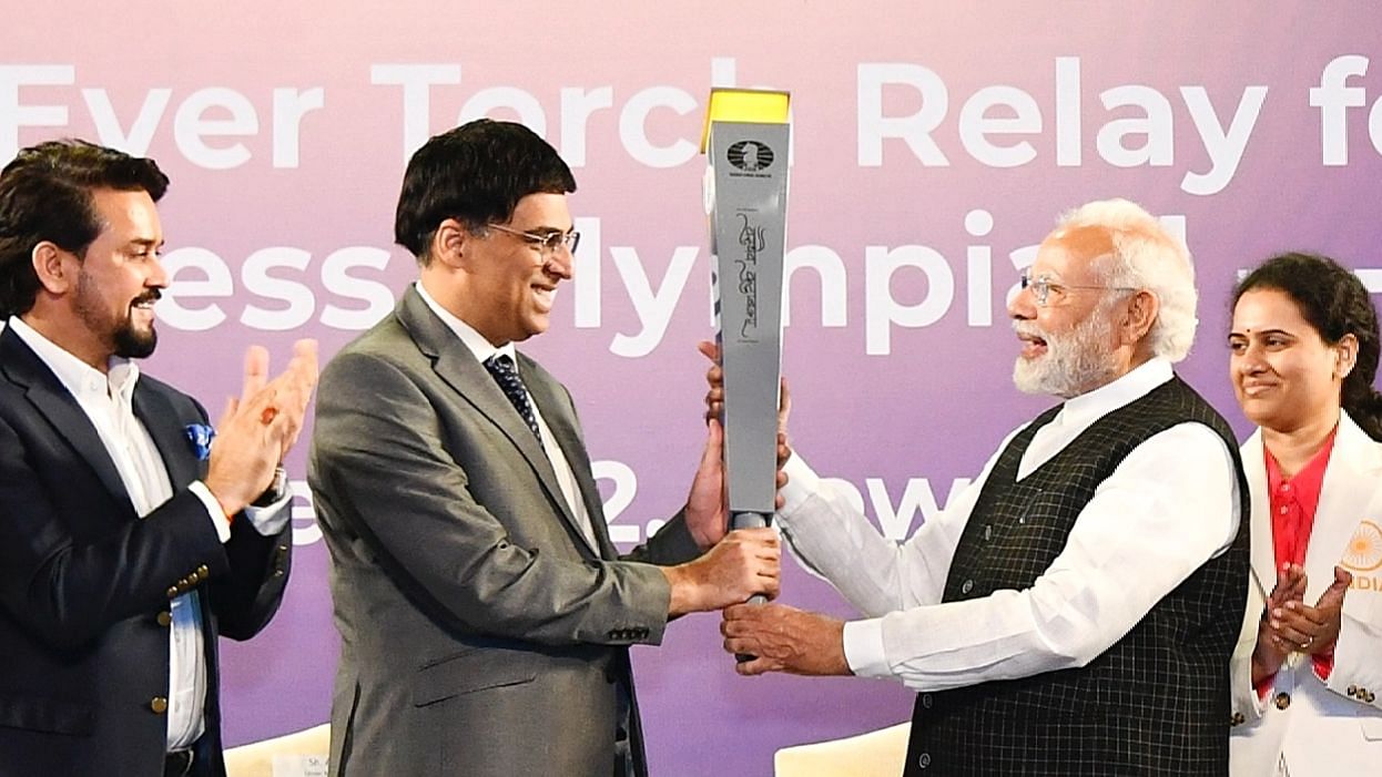 <div class="paragraphs"><p>Viswanathan Anand with PM Narendra Modi at the launch ceremony of the 2022 Chess Olympiad.</p></div>
