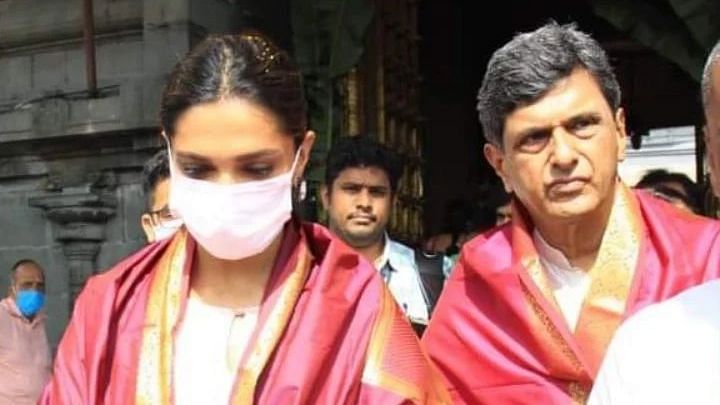 <div class="paragraphs"><p>Deepika visits a temple in Tirupati with family on her father's 67th birthday.</p></div>