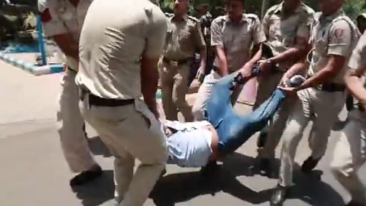 <div class="paragraphs"><p>Videos circulating on social media showed the Delhi Police dragging Indian Youth Congress National President Srinivas BV on the road and kicking him, as they detain him during a demonstration.</p></div>