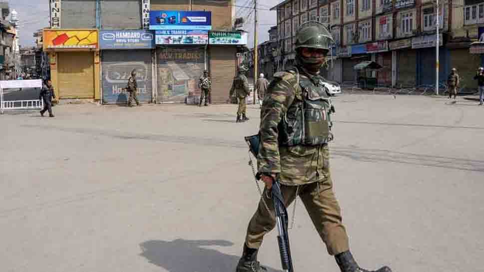 <div class="paragraphs"><p>An army jawan and a civilian were injured during an encounter between security forces and terrorists in Kulgam district of Jammu and Kashmir on Friday, 5 August. (The image used is representational.)</p></div>