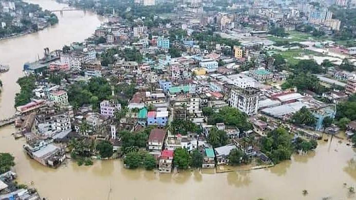 <div class="paragraphs"><p>Floods in Bangladesh</p></div>