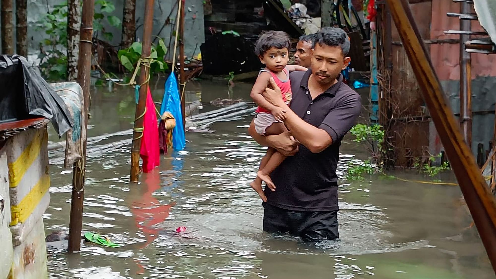 <div class="paragraphs"><p>At least nine people died as heavy rains lashed several parts of <a href="https://www.thequint.com/topic/assam">Assam</a> and <a href="https://www.thequint.com/topic/assam">Meghalaya</a> for a third-consecutive day on Thursday, 16 June, deteriorating the <a href="https://www.thequint.com/topic/assam">flood situation</a> in the regions.</p></div>