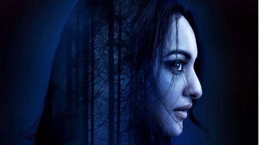 <div class="paragraphs"><p>Sonakshi Sinha in her first look poster from 'Nikita Roy And The Book Of Darkness'</p></div>