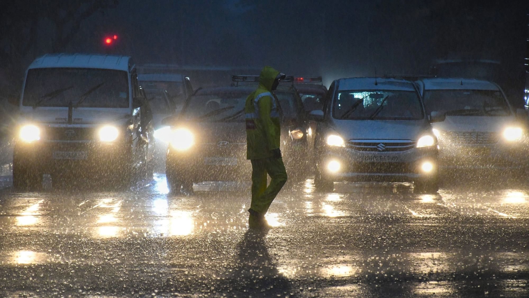 <div class="paragraphs"><p>Mumbai: Vehicles ply on a road amid monsoon rains, in Mumbai.</p></div>