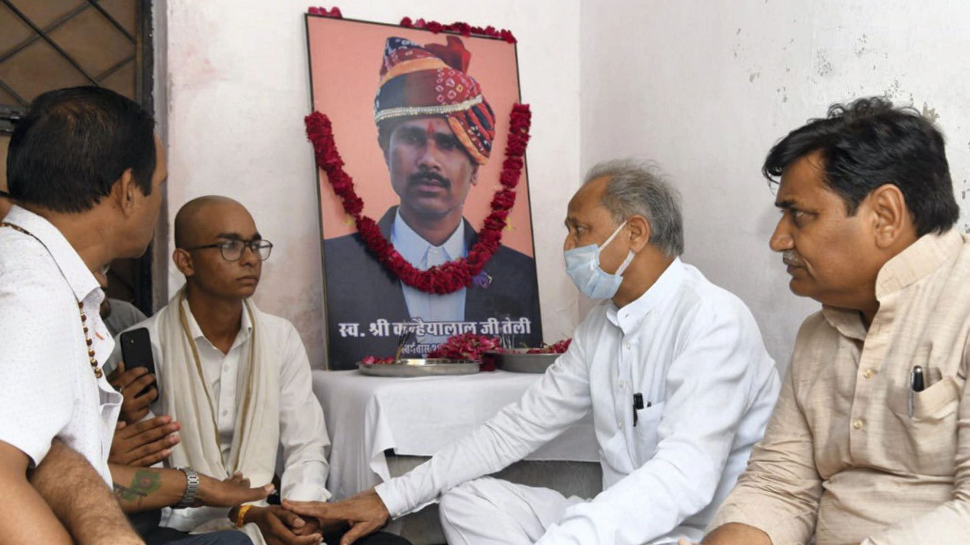 <div class="paragraphs"><p>Udaipur: Rajasthan Chief Minister Ashok Gehlot meets family members of tailor Kanhaiya Lal, who was killed by two men allegedly over his social media post, at his residence in Udaipur, Thursday, June 30, 2022.</p></div>