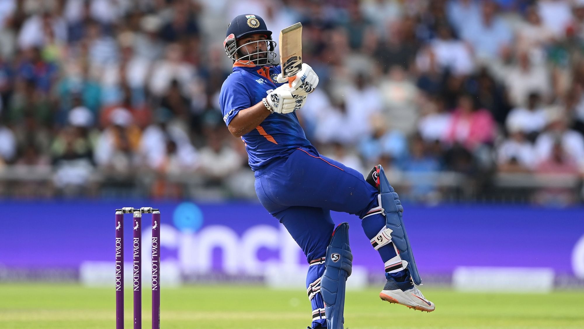 <div class="paragraphs"><p>Rishabh Pant scored an unbeaten century to help India record a five wicket win over England in the third and final ODI at Manchester on Sunday.&nbsp;</p></div>