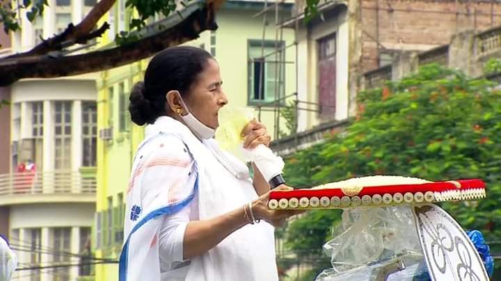 Mamata Banerjee used up most of her speech to attack the BJP on the national front, especially over GST using 'muri'