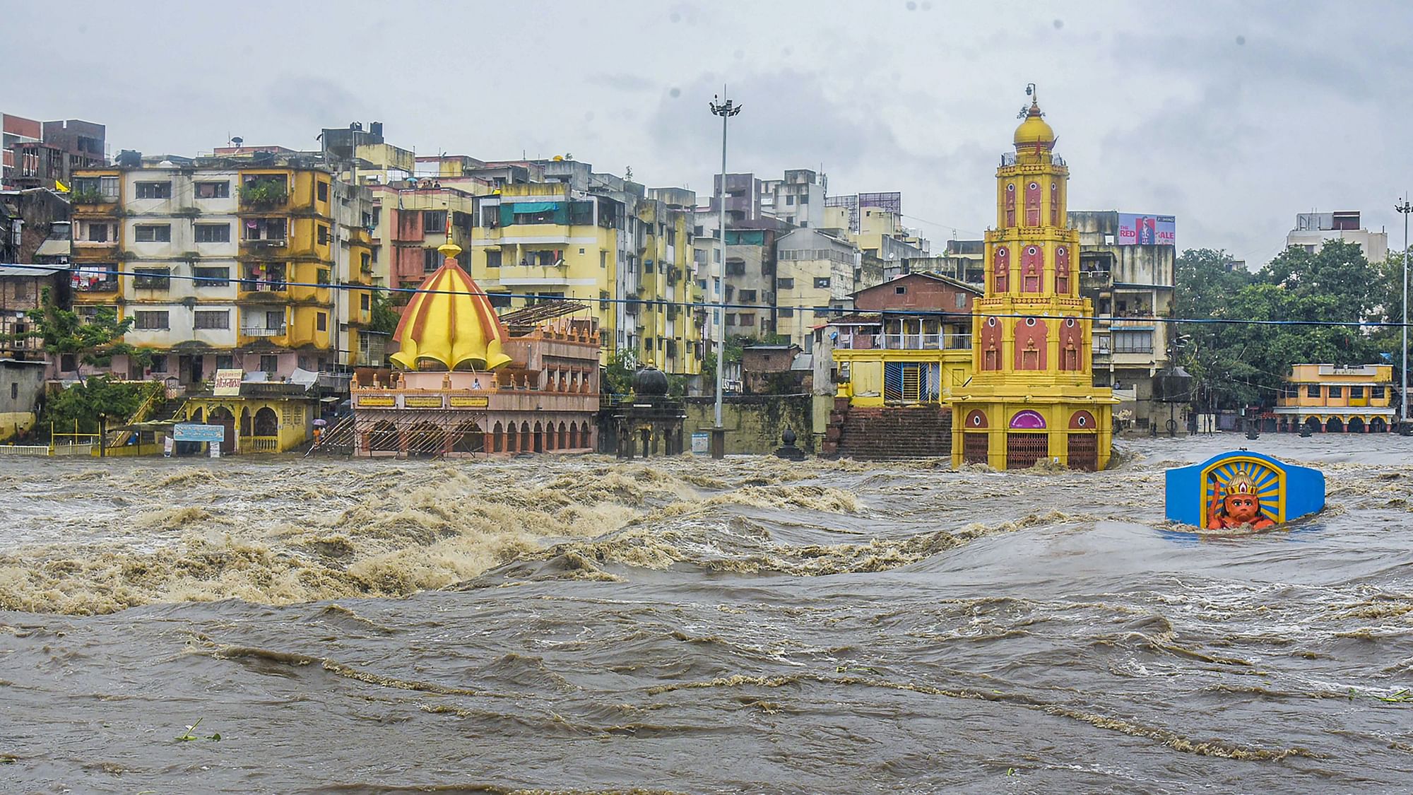 <div class="paragraphs"><p>Temples submerged in floodwater after a rise in the water level of the Godavari river following the release of water from the Gangapur Dam and monsoon rains in Nashik</p></div>