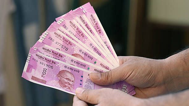Rupee Falls to All-Time Low of 80.05 Against US Dollar, Closes at 79.96