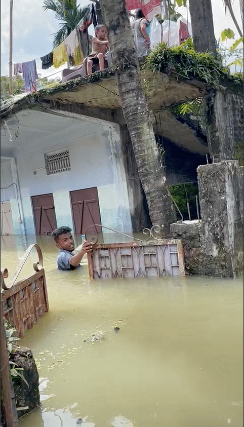 Though the water has started to reduce a bit in parts of the town, the villages are still underwater.