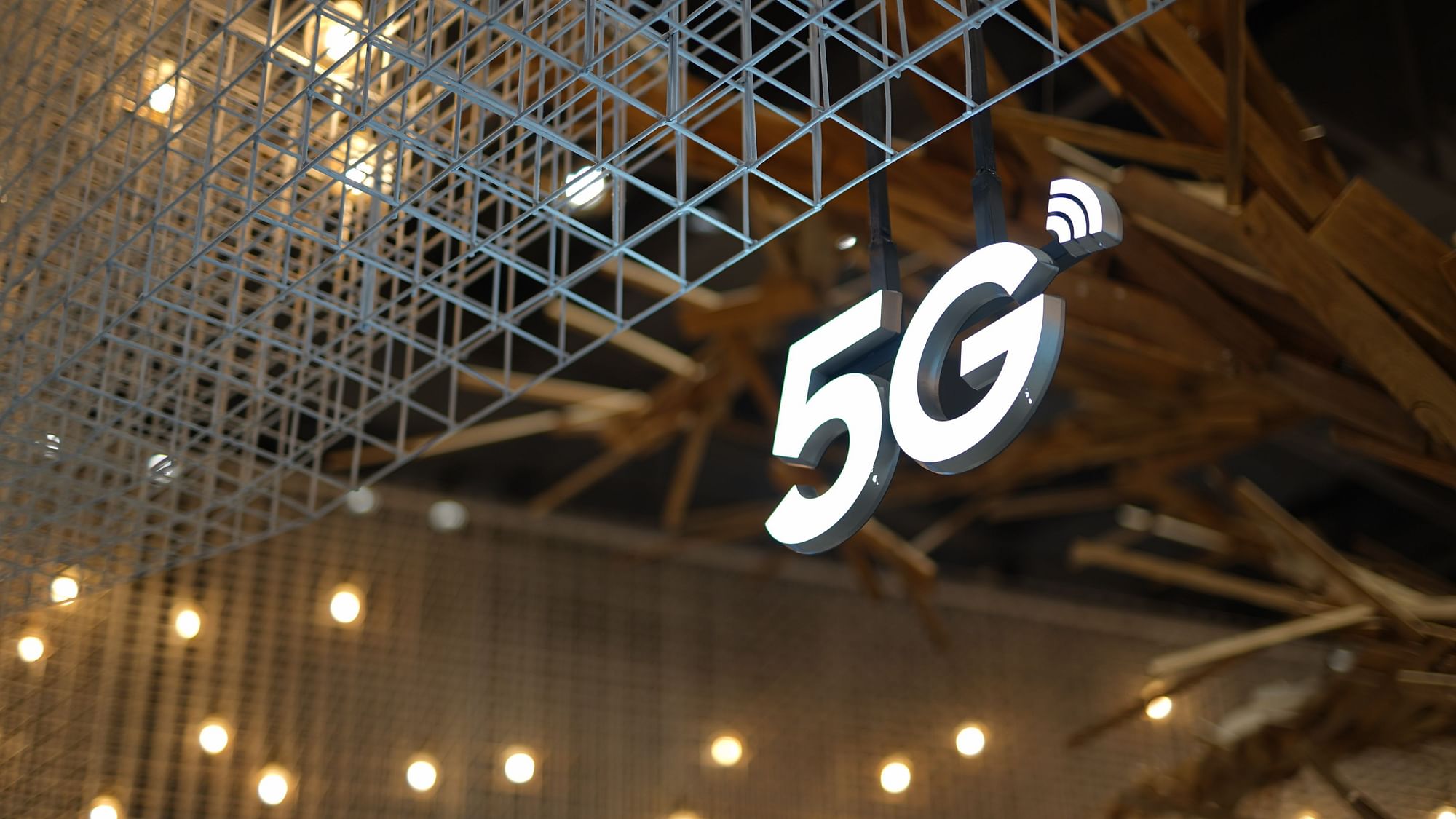 <div class="paragraphs"><p>The auction of 5G spectrum for ultra high speed internet services will stretch to the fourth day on Friday</p></div>