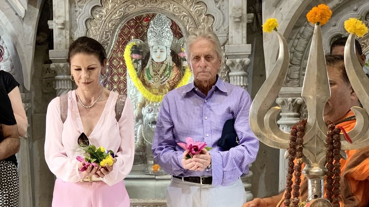 Michael Douglas & Catherine Zeta-Jones Explore India in 'Unplugged in Mumbai'