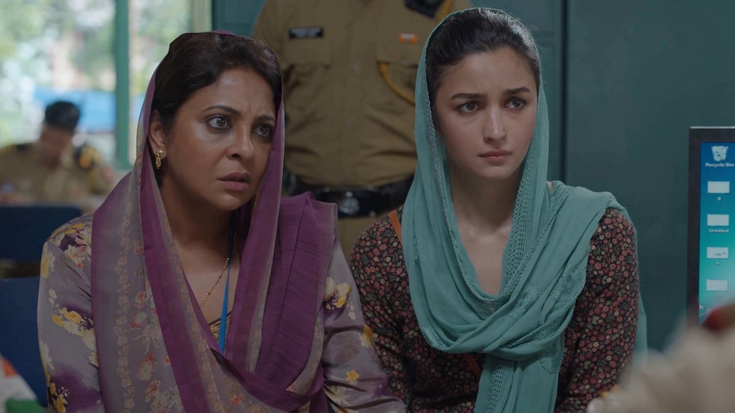 <div class="paragraphs"><p>Alia Bhatt and Shefali Shah in 'Darlings' Teaser</p></div>