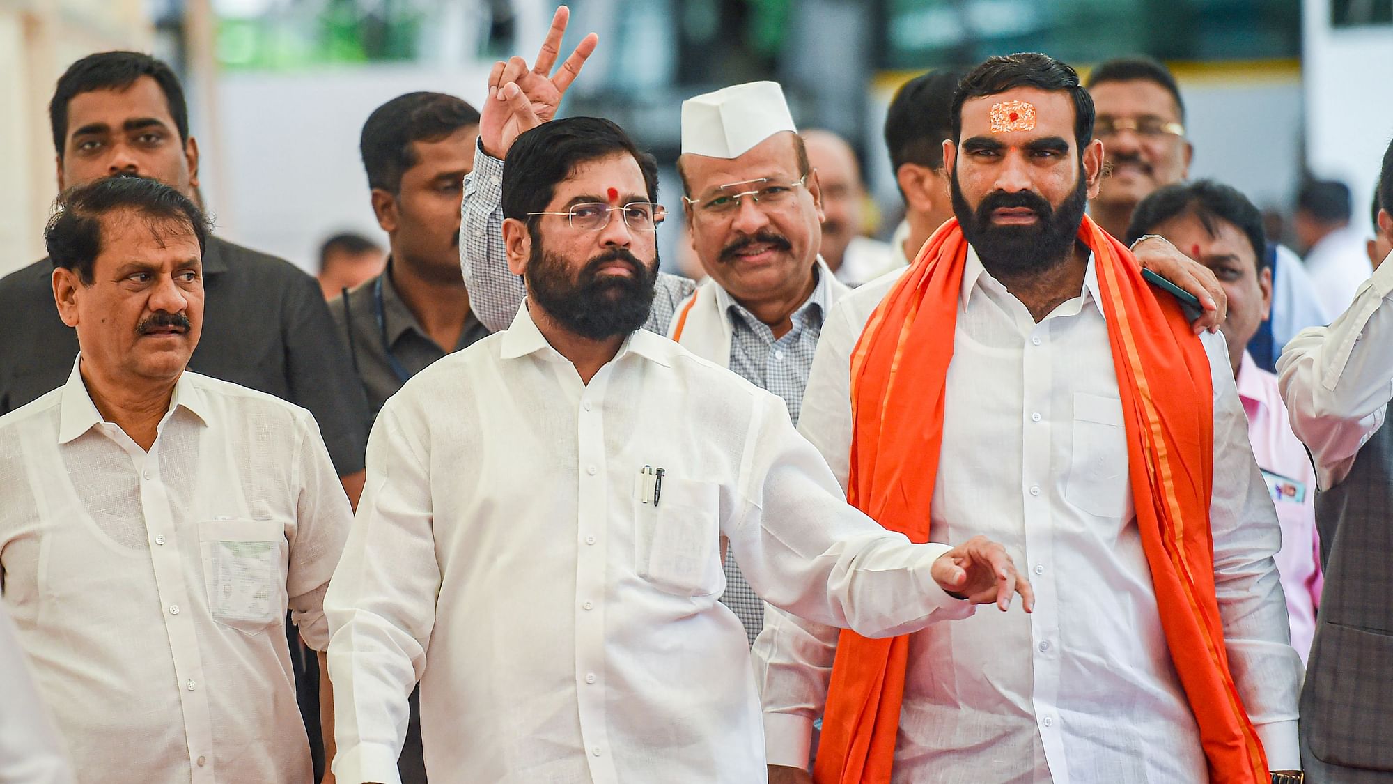 <div class="paragraphs"><p> The Eknath Shinde-Bharatiya Janata government on Monday, 4 July, proved majority in the Assembly floor test and crossed the midway mark (144) after getting 164 votes in their favour.</p></div>