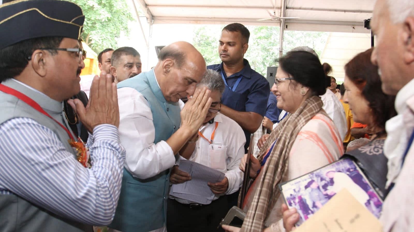 <div class="paragraphs"><p>Defence Minister Rajnath Singh meets family members of army personnel who lost their lives in the line of duty in Jammu.</p></div>