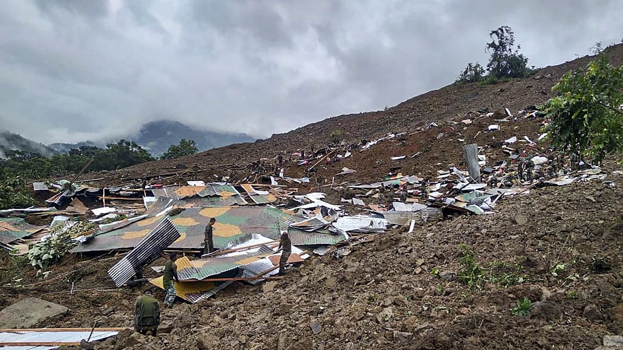 <div class="paragraphs"><p>In Manipur's Noney district, a landslide at the Territorial Army Camp has killed 34, officials said on Saturday.</p></div>