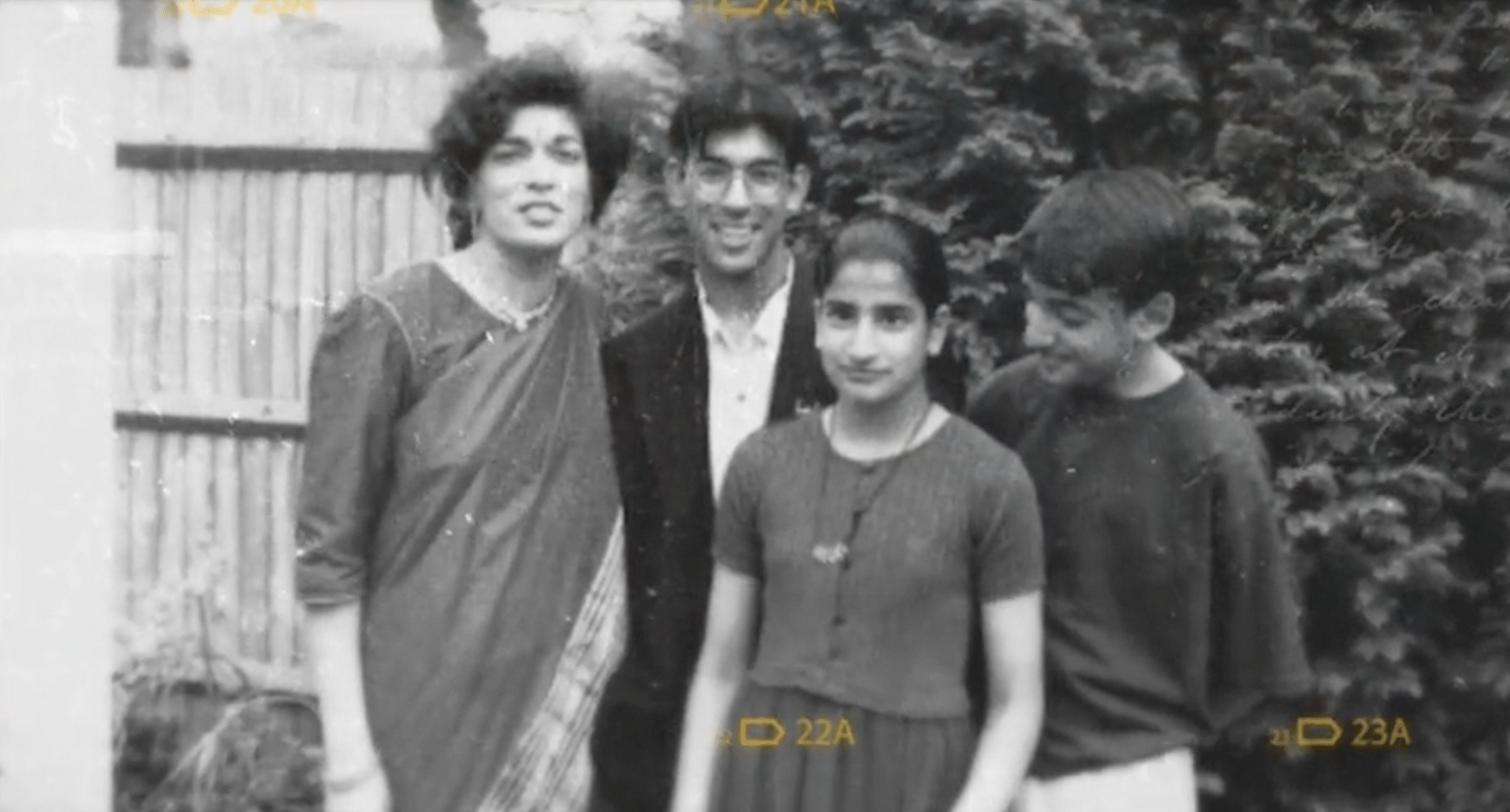 <div class="paragraphs"><p>Usha Sunak with her children – Rishi, Sanjay, and Rakhi.</p></div>