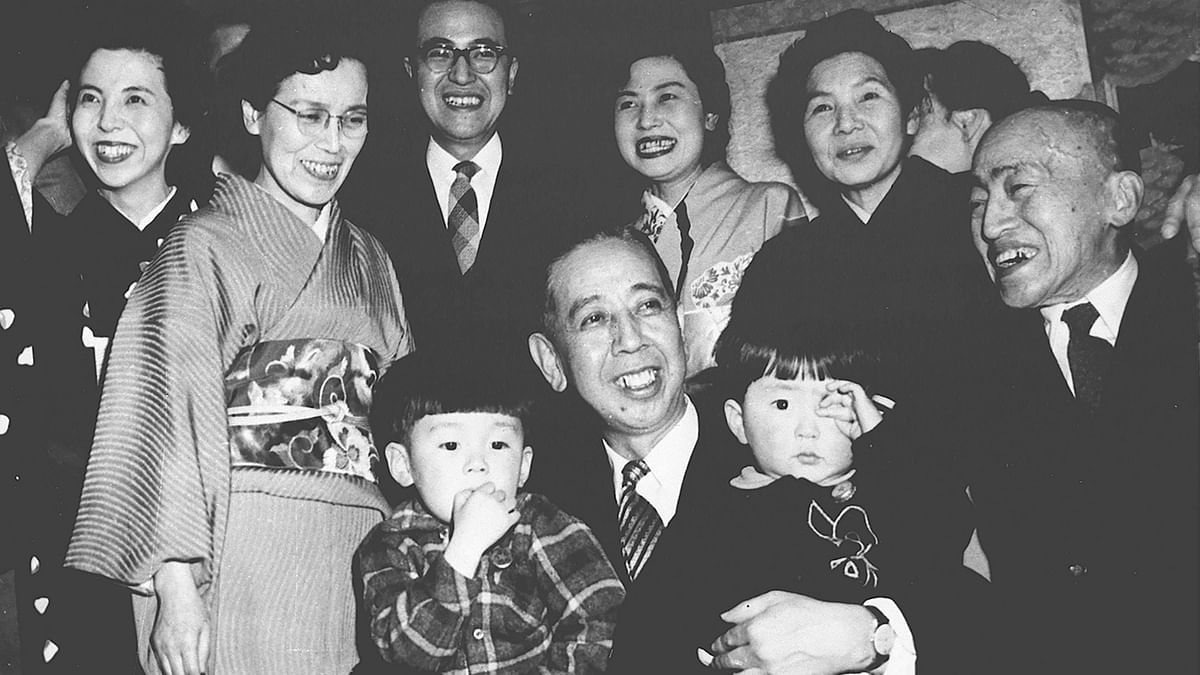 As Japan Bids Farewell to Ex-PM Shinzo Abe, a Look at His Photo From 1957