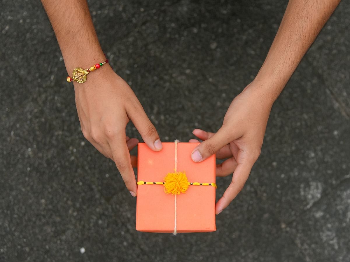 <div class="paragraphs"><p>Gift ideas for brothers and sisters this Raksha Bandhan&nbsp;</p></div>