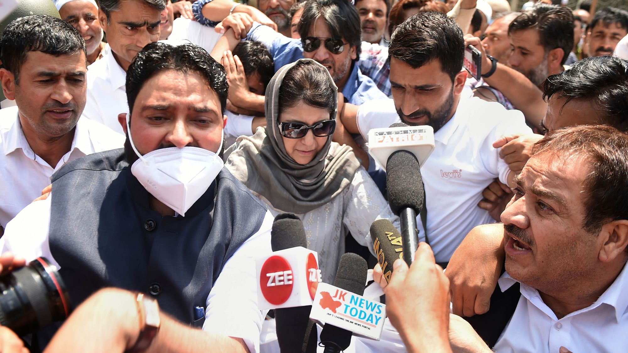 <div class="paragraphs"><p>Former chief minister and PDP chief Mehbooba Mufti, along with her supporters, tried to take out a march from her party headquarters but were stopped by police.</p></div>